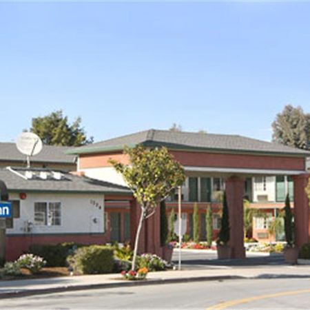 Days Inn Salinas Airport Exterior foto